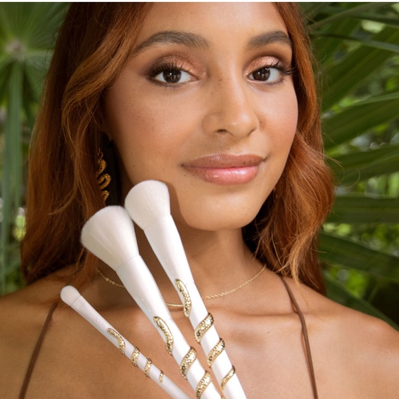 Tarte Secrets from the Amazon Brush Set Trio BNIB - Picture 9 of 14